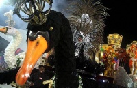 vai_vai_desfile_200